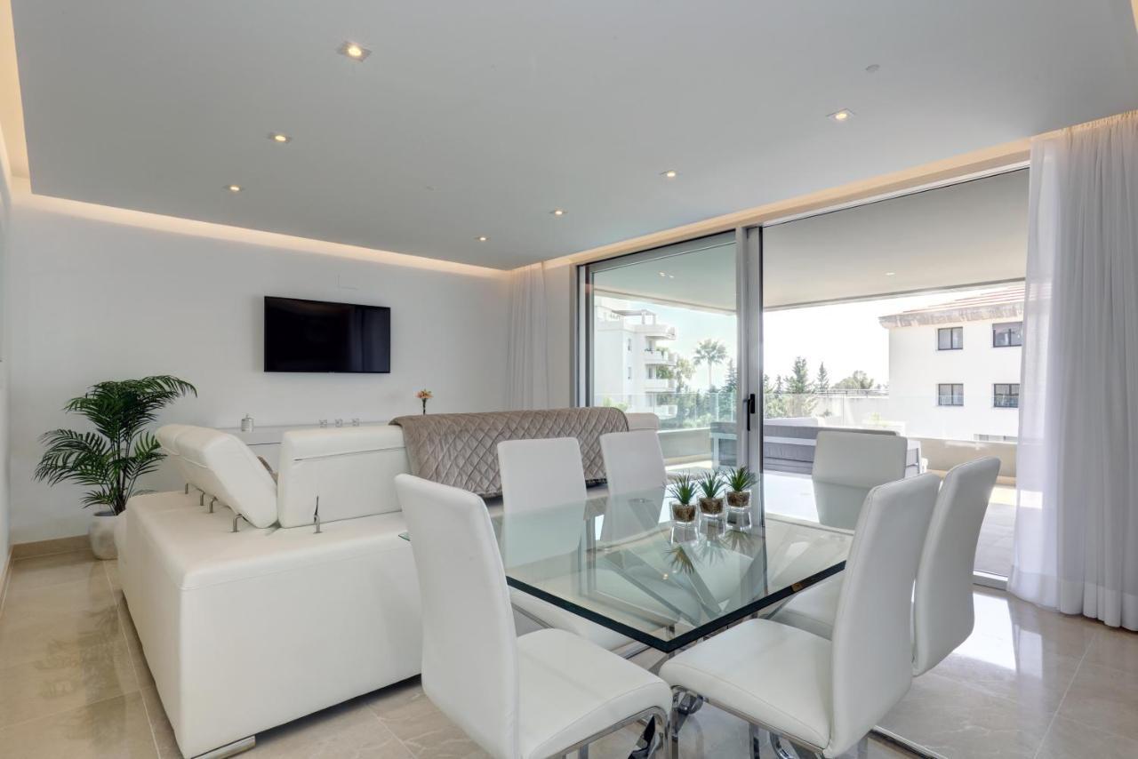 New Modern 3 Bed Puerto Banus Lejlighed