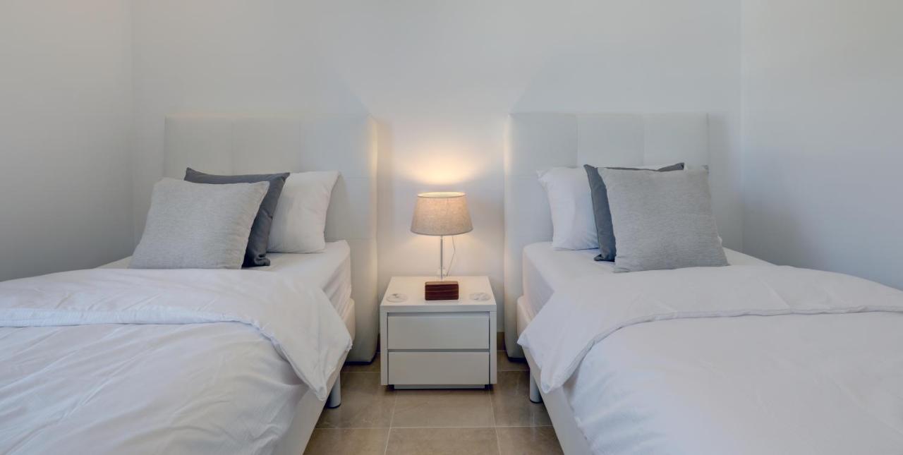 New Modern 3 Bed Puerto Banus Lejlighed